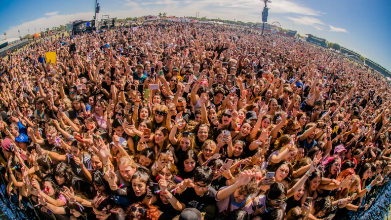 Mañana 15 de Marzo comienza  el  festival Lollapaaloza   en San Isidro